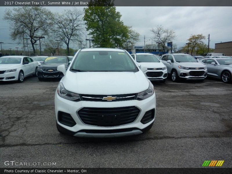 Summit White / Jet Black 2017 Chevrolet Trax LT