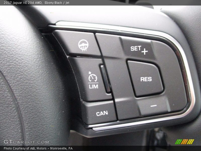Controls of 2017 XE 20d AWD