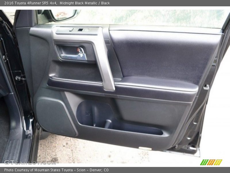Midnight Black Metallic / Black 2016 Toyota 4Runner SR5 4x4