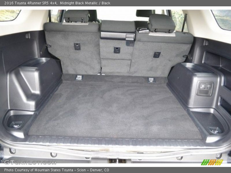 Midnight Black Metallic / Black 2016 Toyota 4Runner SR5 4x4