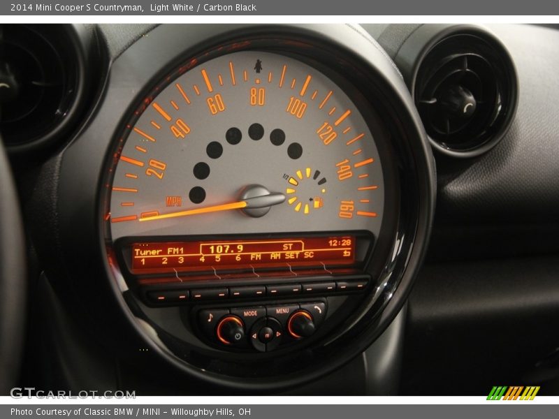 Light White / Carbon Black 2014 Mini Cooper S Countryman