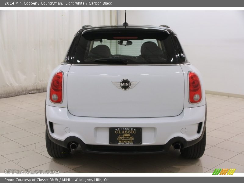 Light White / Carbon Black 2014 Mini Cooper S Countryman