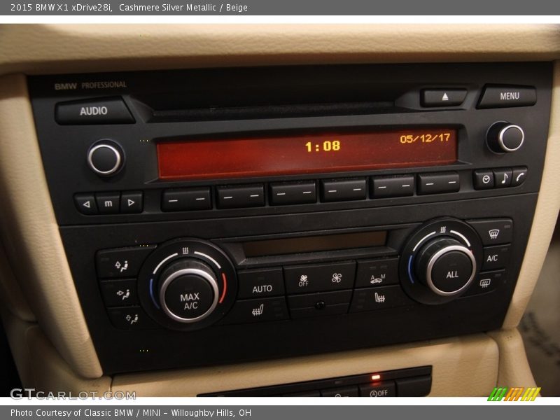Controls of 2015 X1 xDrive28i