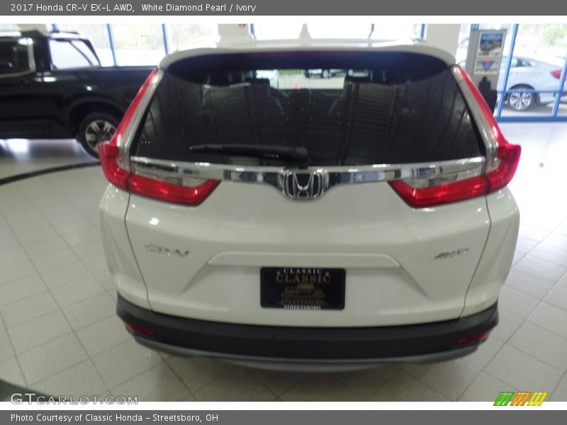 White Diamond Pearl / Ivory 2017 Honda CR-V EX-L AWD