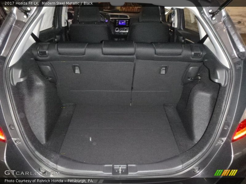 Modern Steel Metallic / Black 2017 Honda Fit LX