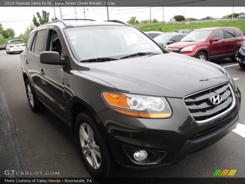 Black Forest Green Metallic / Gray 2010 Hyundai Santa Fe SE