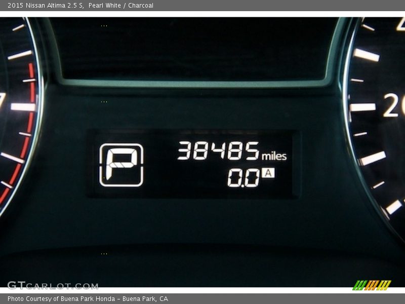 Pearl White / Charcoal 2015 Nissan Altima 2.5 S