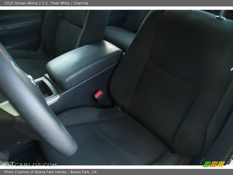 Pearl White / Charcoal 2015 Nissan Altima 2.5 S
