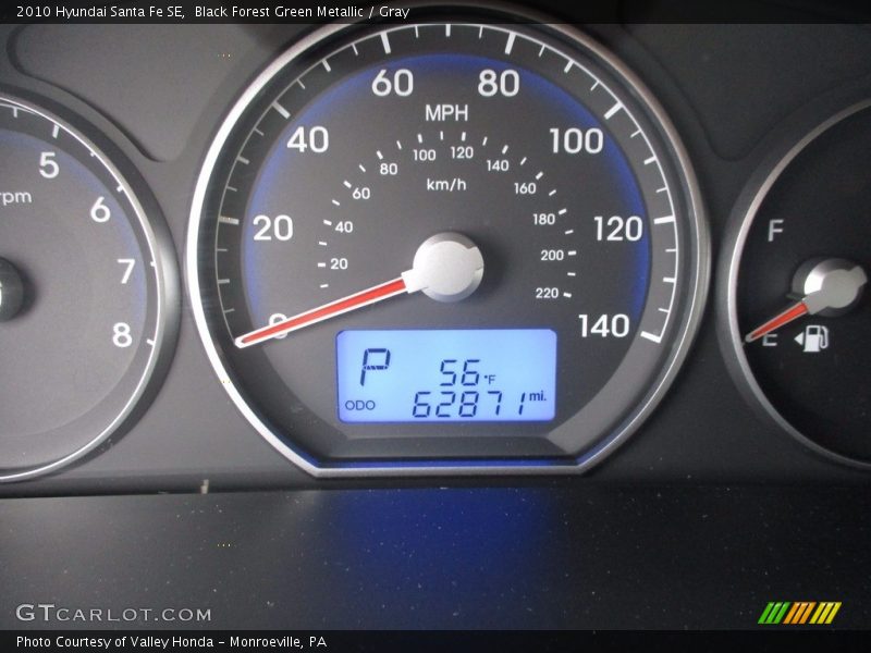 Black Forest Green Metallic / Gray 2010 Hyundai Santa Fe SE