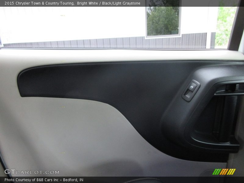 Bright White / Black/Light Graystone 2015 Chrysler Town & Country Touring