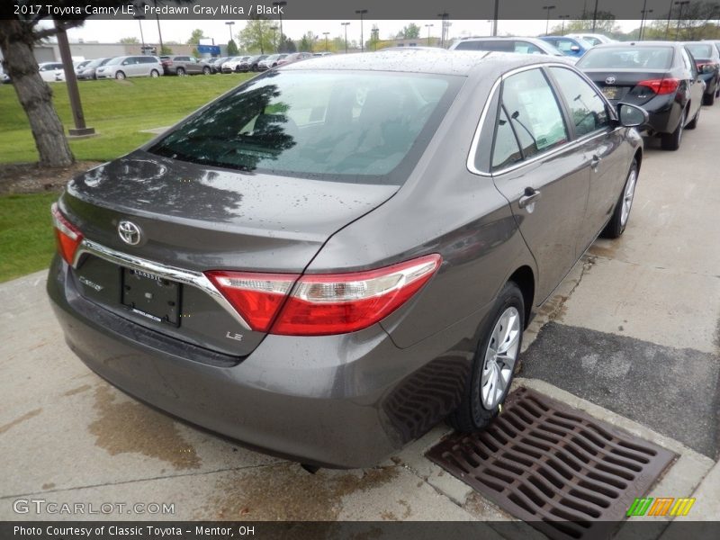 Predawn Gray Mica / Black 2017 Toyota Camry LE