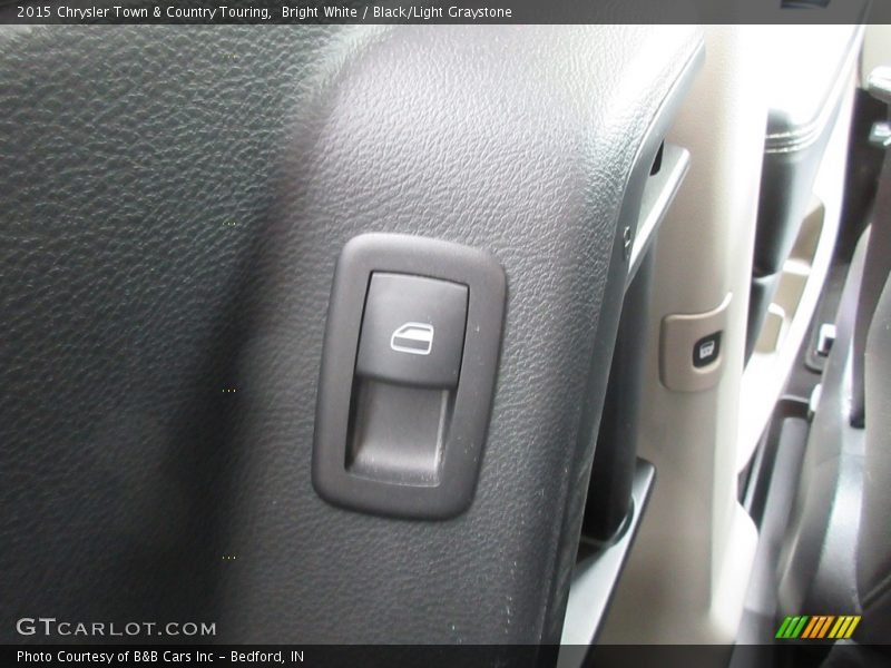 Bright White / Black/Light Graystone 2015 Chrysler Town & Country Touring