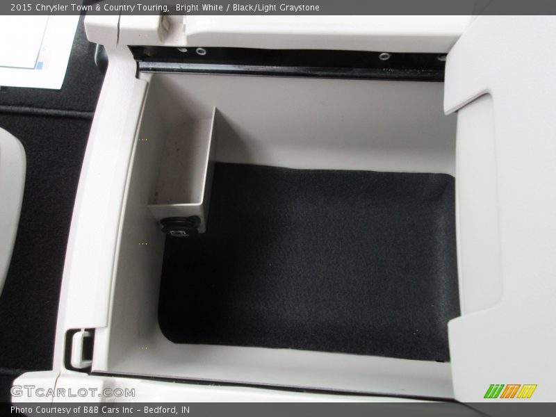 Bright White / Black/Light Graystone 2015 Chrysler Town & Country Touring