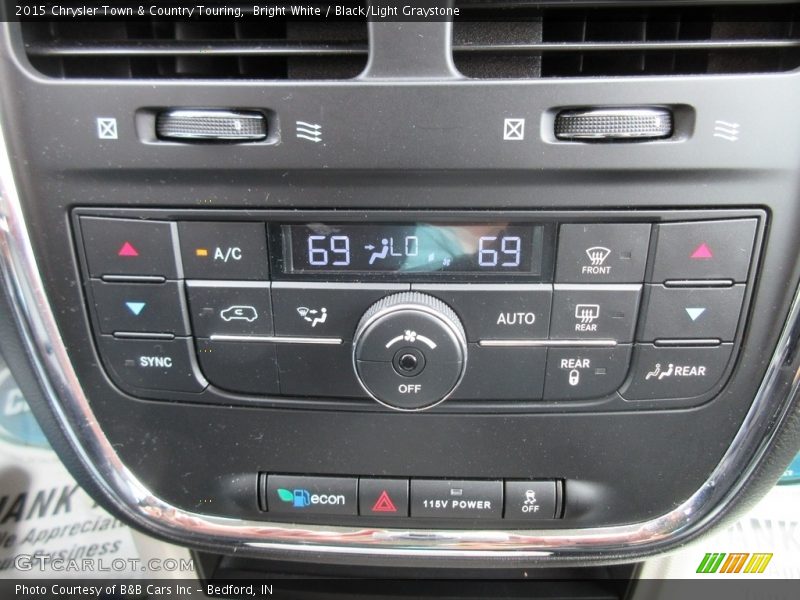 Bright White / Black/Light Graystone 2015 Chrysler Town & Country Touring
