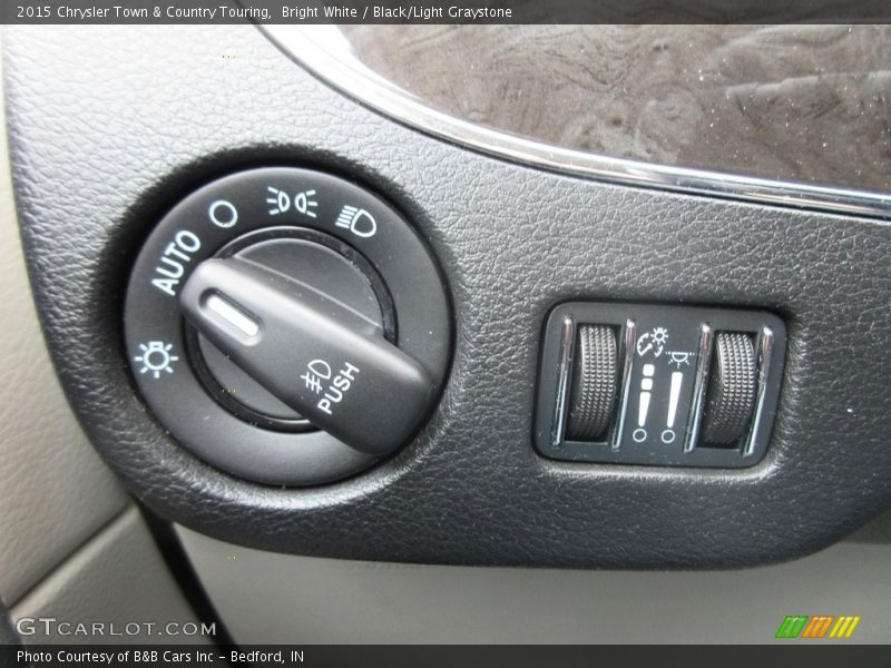 Bright White / Black/Light Graystone 2015 Chrysler Town & Country Touring