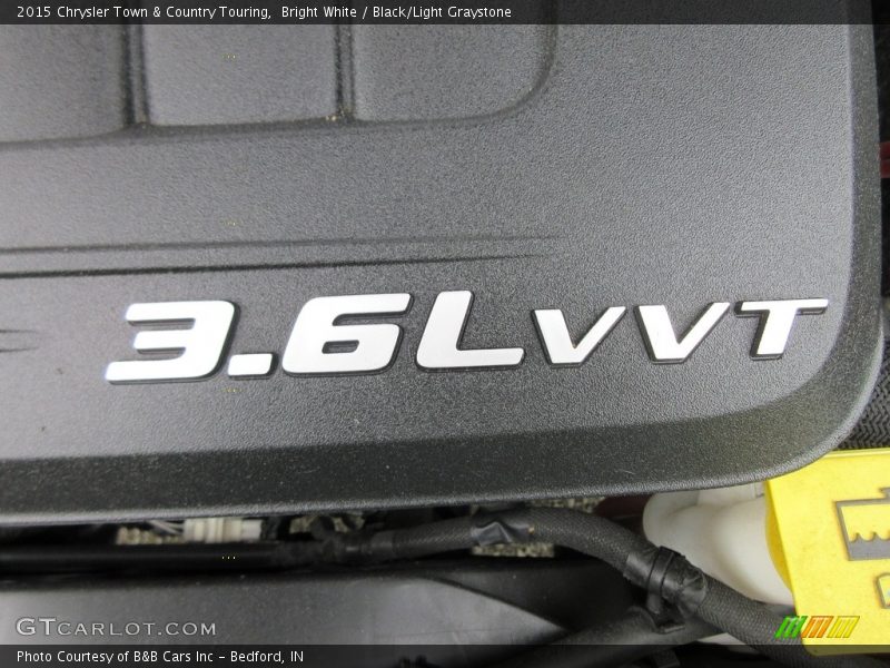 Bright White / Black/Light Graystone 2015 Chrysler Town & Country Touring
