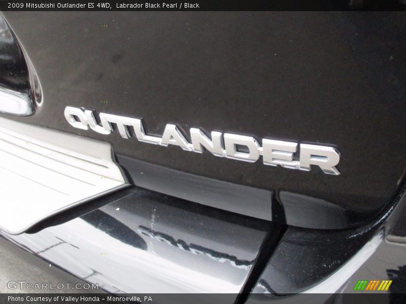 Labrador Black Pearl / Black 2009 Mitsubishi Outlander ES 4WD