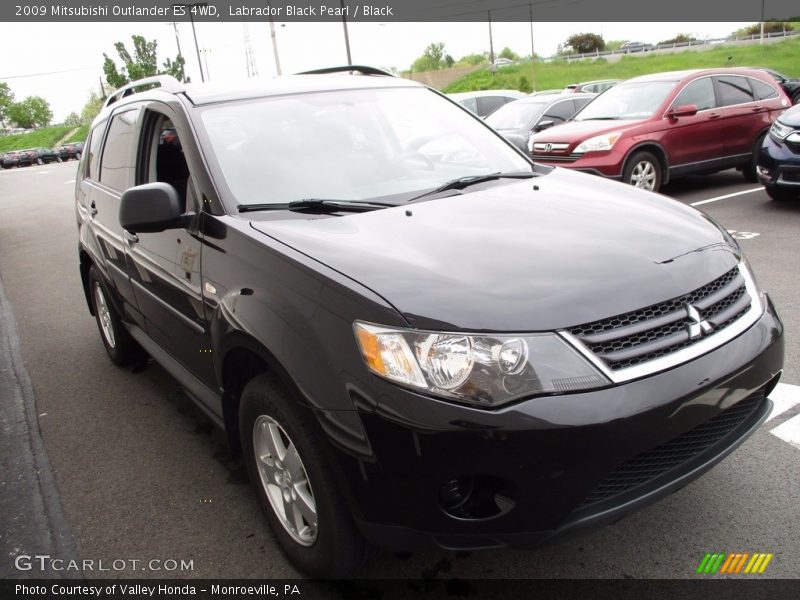 Labrador Black Pearl / Black 2009 Mitsubishi Outlander ES 4WD