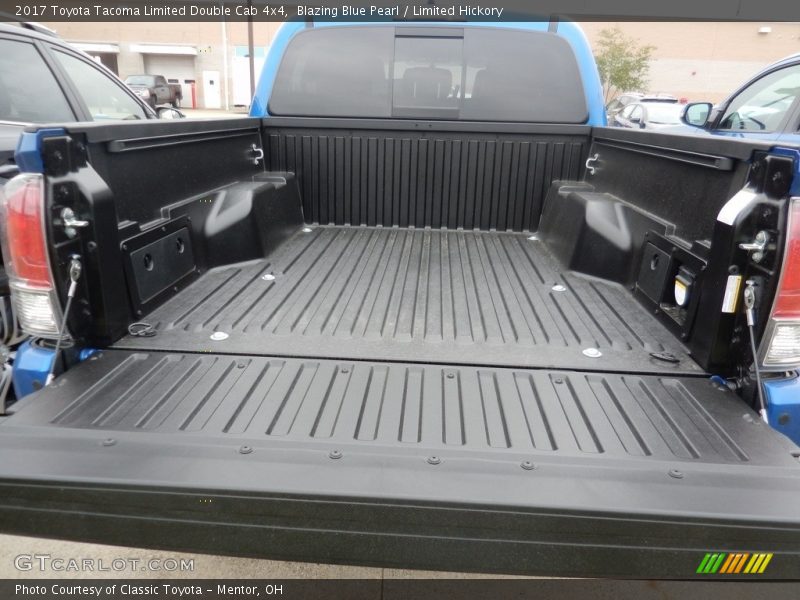  2017 Tacoma Limited Double Cab 4x4 Trunk
