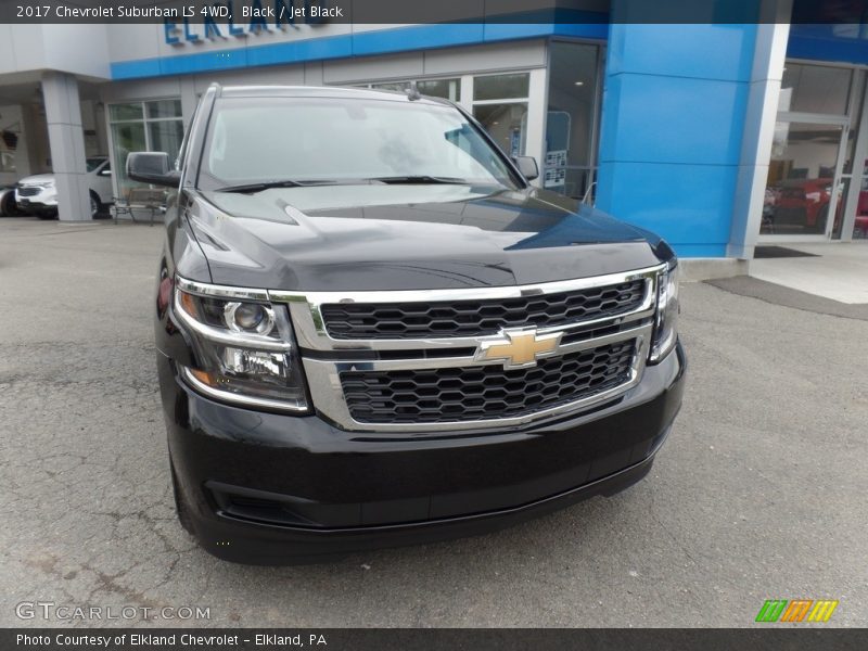 Black / Jet Black 2017 Chevrolet Suburban LS 4WD