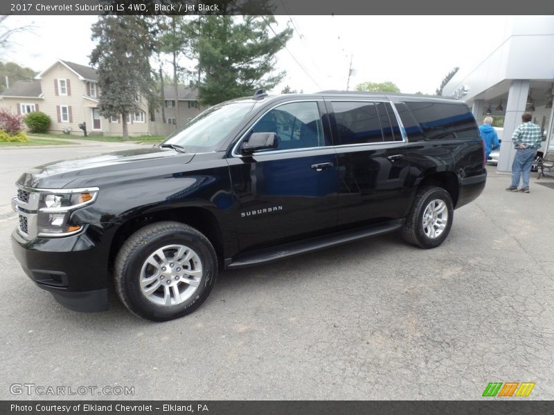 Black / Jet Black 2017 Chevrolet Suburban LS 4WD
