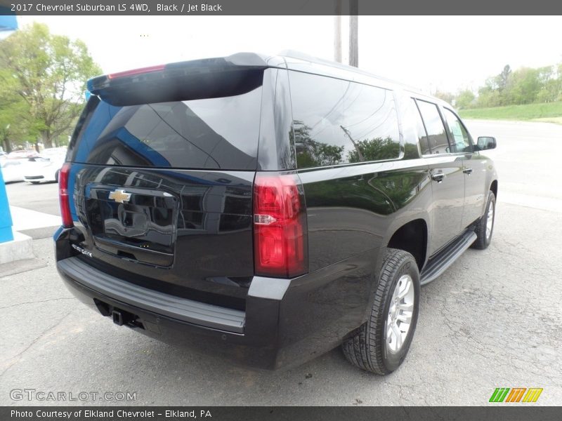 Black / Jet Black 2017 Chevrolet Suburban LS 4WD