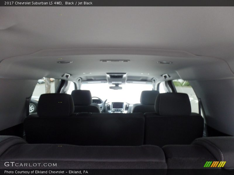 Black / Jet Black 2017 Chevrolet Suburban LS 4WD