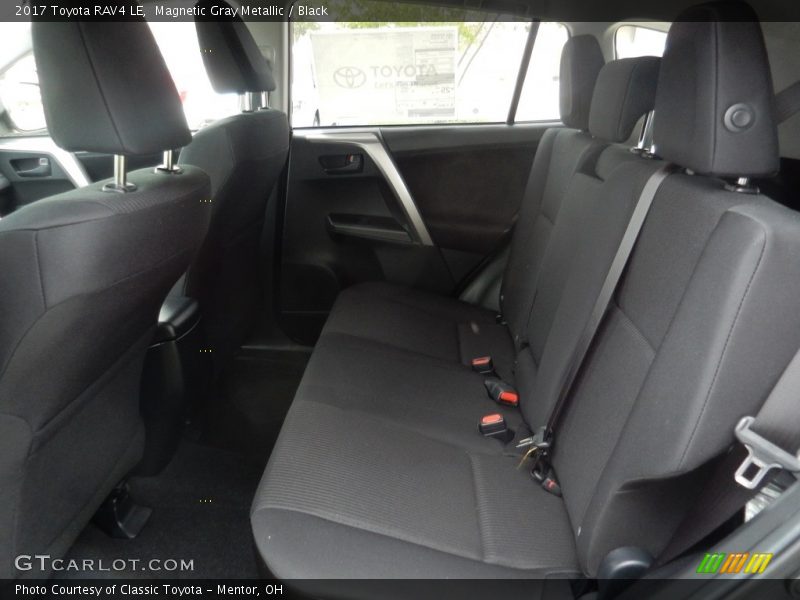 Magnetic Gray Metallic / Black 2017 Toyota RAV4 LE