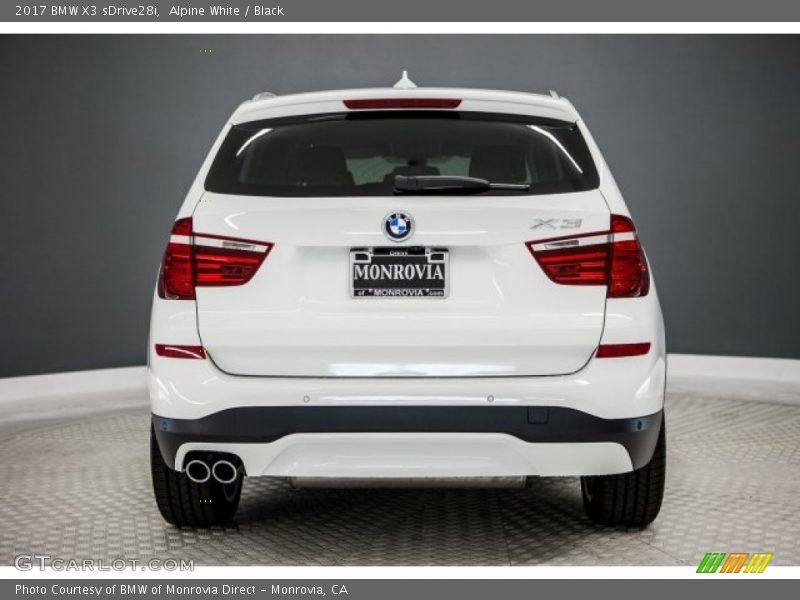 Alpine White / Black 2017 BMW X3 sDrive28i