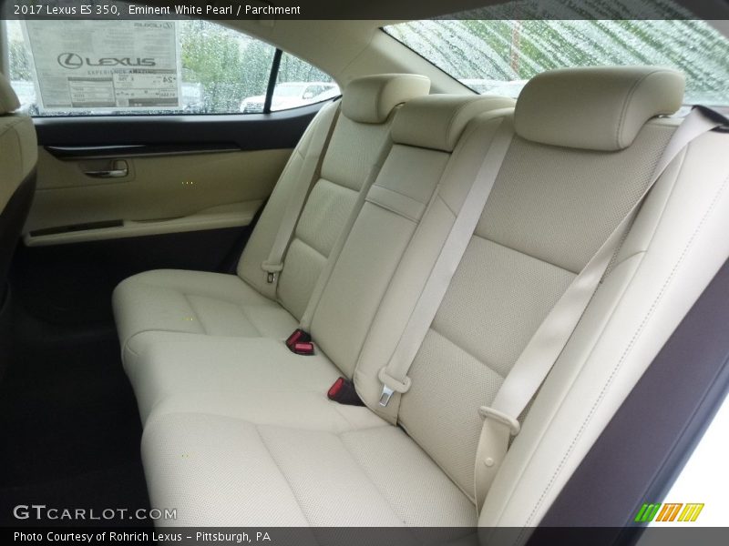 Eminent White Pearl / Parchment 2017 Lexus ES 350