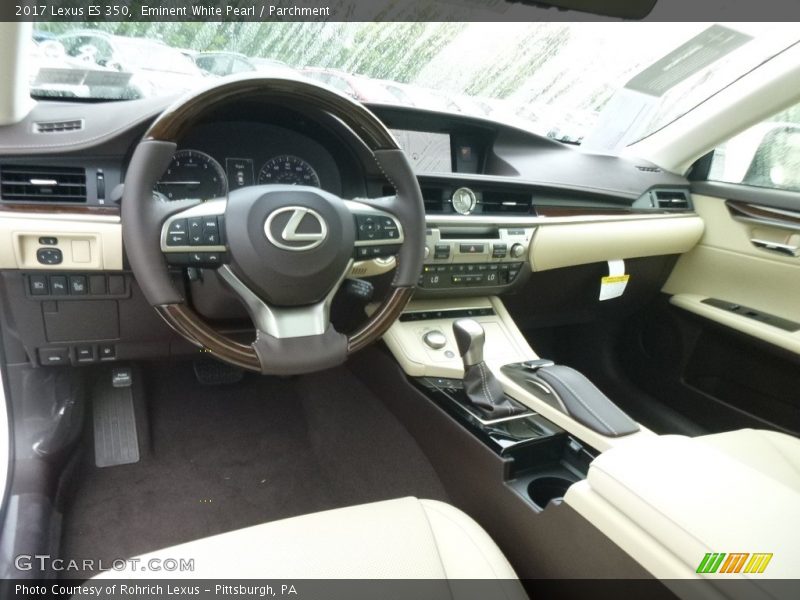 Eminent White Pearl / Parchment 2017 Lexus ES 350