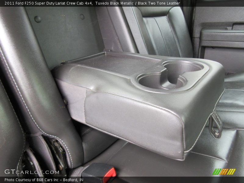 Tuxedo Black Metallic / Black Two Tone Leather 2011 Ford F250 Super Duty Lariat Crew Cab 4x4