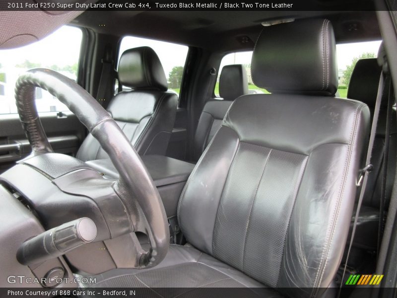 Tuxedo Black Metallic / Black Two Tone Leather 2011 Ford F250 Super Duty Lariat Crew Cab 4x4