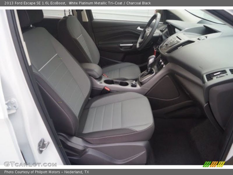 White Platinum Metallic Tri-Coat / Charcoal Black 2013 Ford Escape SE 1.6L EcoBoost