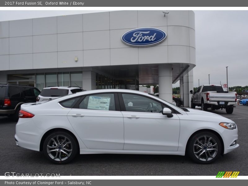 Oxford White / Ebony 2017 Ford Fusion SE
