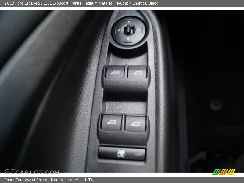 White Platinum Metallic Tri-Coat / Charcoal Black 2013 Ford Escape SE 1.6L EcoBoost