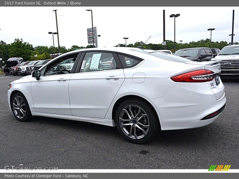 Oxford White / Ebony 2017 Ford Fusion SE