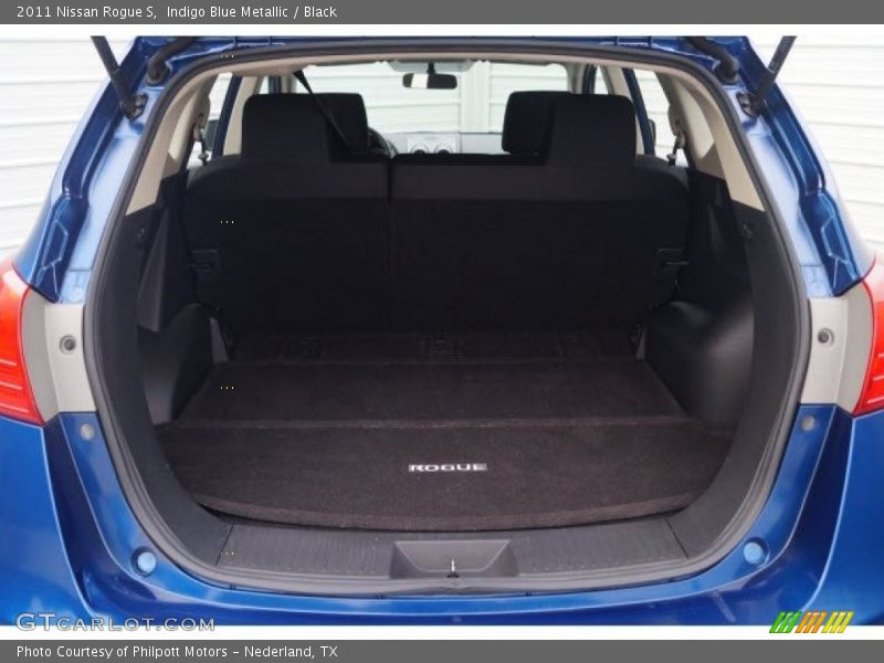 Indigo Blue Metallic / Black 2011 Nissan Rogue S