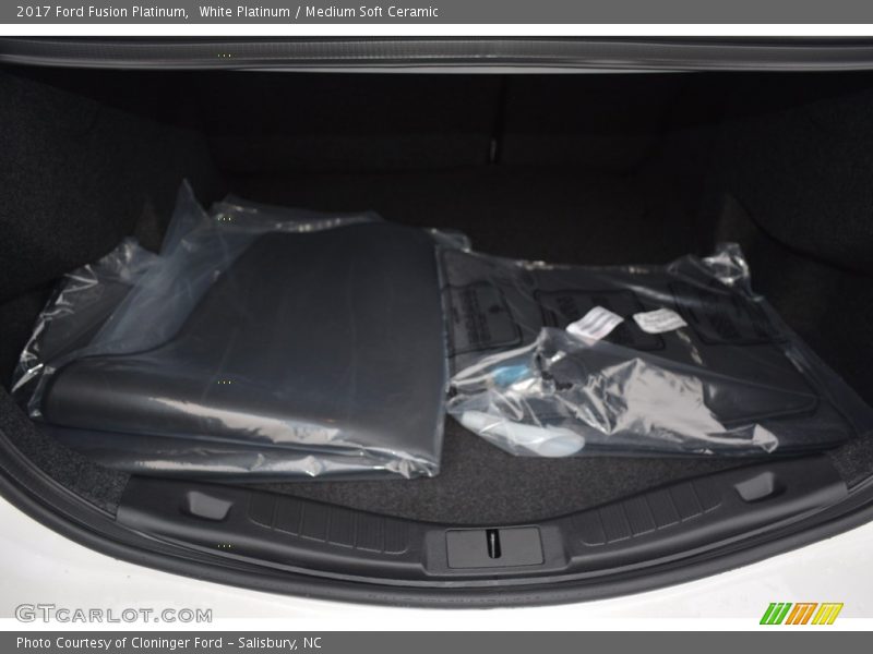 White Platinum / Medium Soft Ceramic 2017 Ford Fusion Platinum