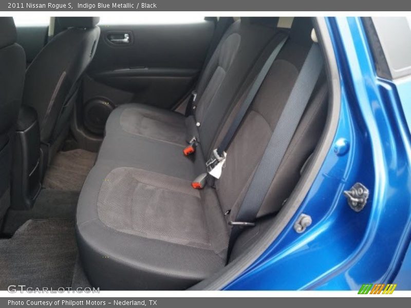 Indigo Blue Metallic / Black 2011 Nissan Rogue S