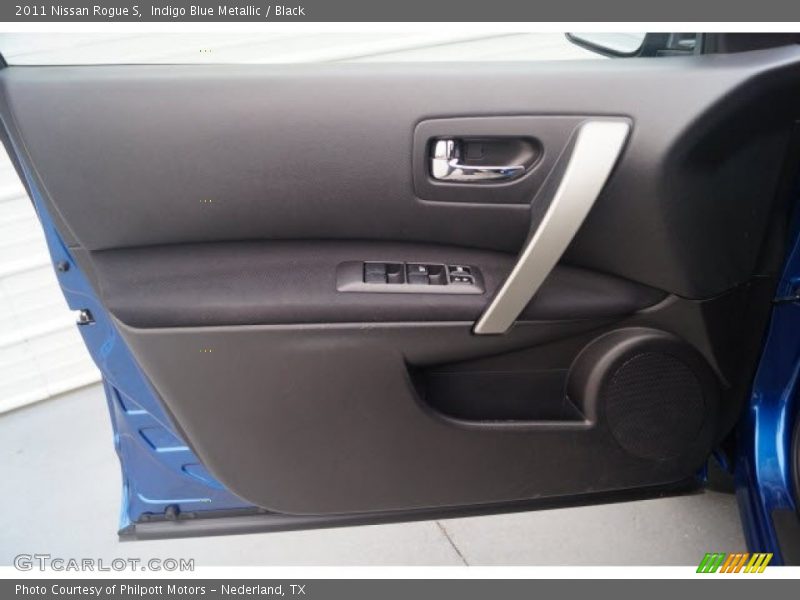 Indigo Blue Metallic / Black 2011 Nissan Rogue S