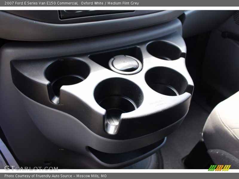 Oxford White / Medium Flint Grey 2007 Ford E Series Van E150 Commercial