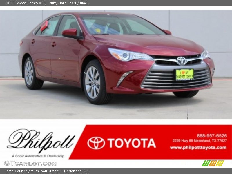 Ruby Flare Pearl / Black 2017 Toyota Camry XLE