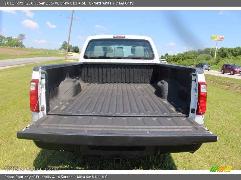 Oxford White / Steel Gray 2011 Ford F250 Super Duty XL Crew Cab 4x4
