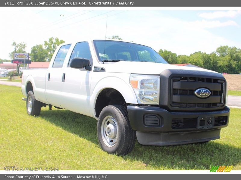 Oxford White / Steel Gray 2011 Ford F250 Super Duty XL Crew Cab 4x4