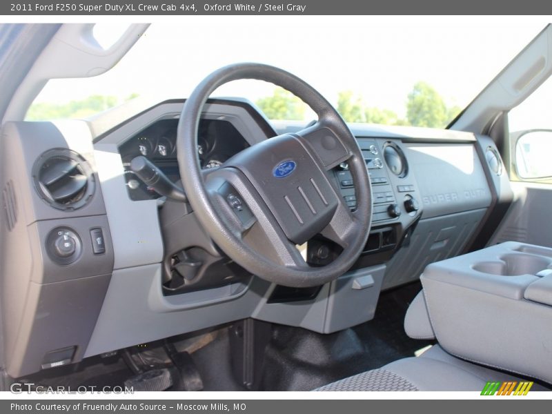 Oxford White / Steel Gray 2011 Ford F250 Super Duty XL Crew Cab 4x4