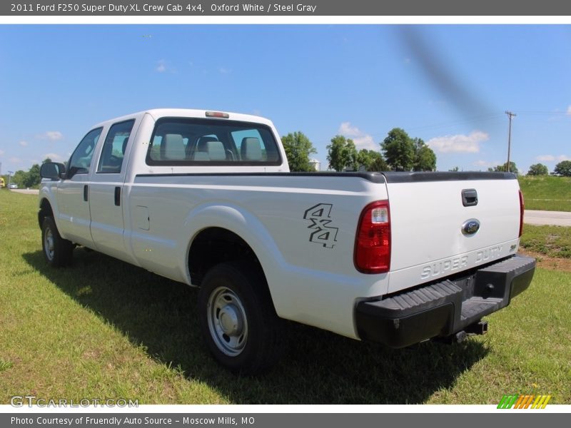 Oxford White / Steel Gray 2011 Ford F250 Super Duty XL Crew Cab 4x4