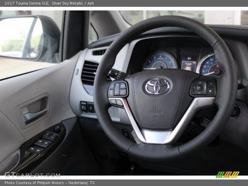 Silver Sky Metallic / Ash 2017 Toyota Sienna XLE