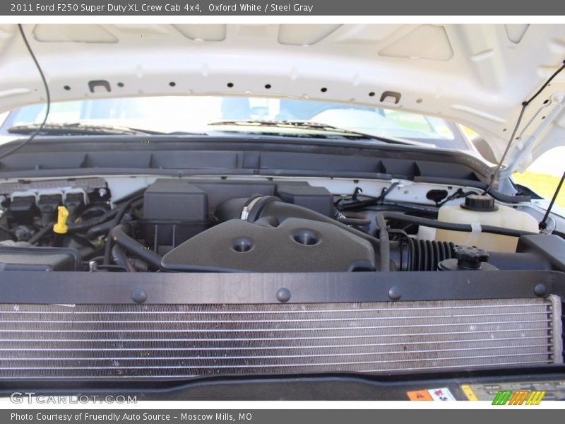 Oxford White / Steel Gray 2011 Ford F250 Super Duty XL Crew Cab 4x4