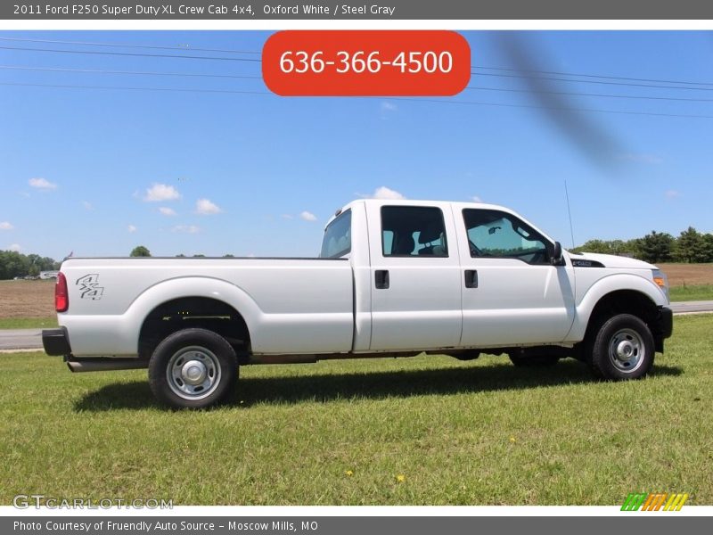Oxford White / Steel Gray 2011 Ford F250 Super Duty XL Crew Cab 4x4